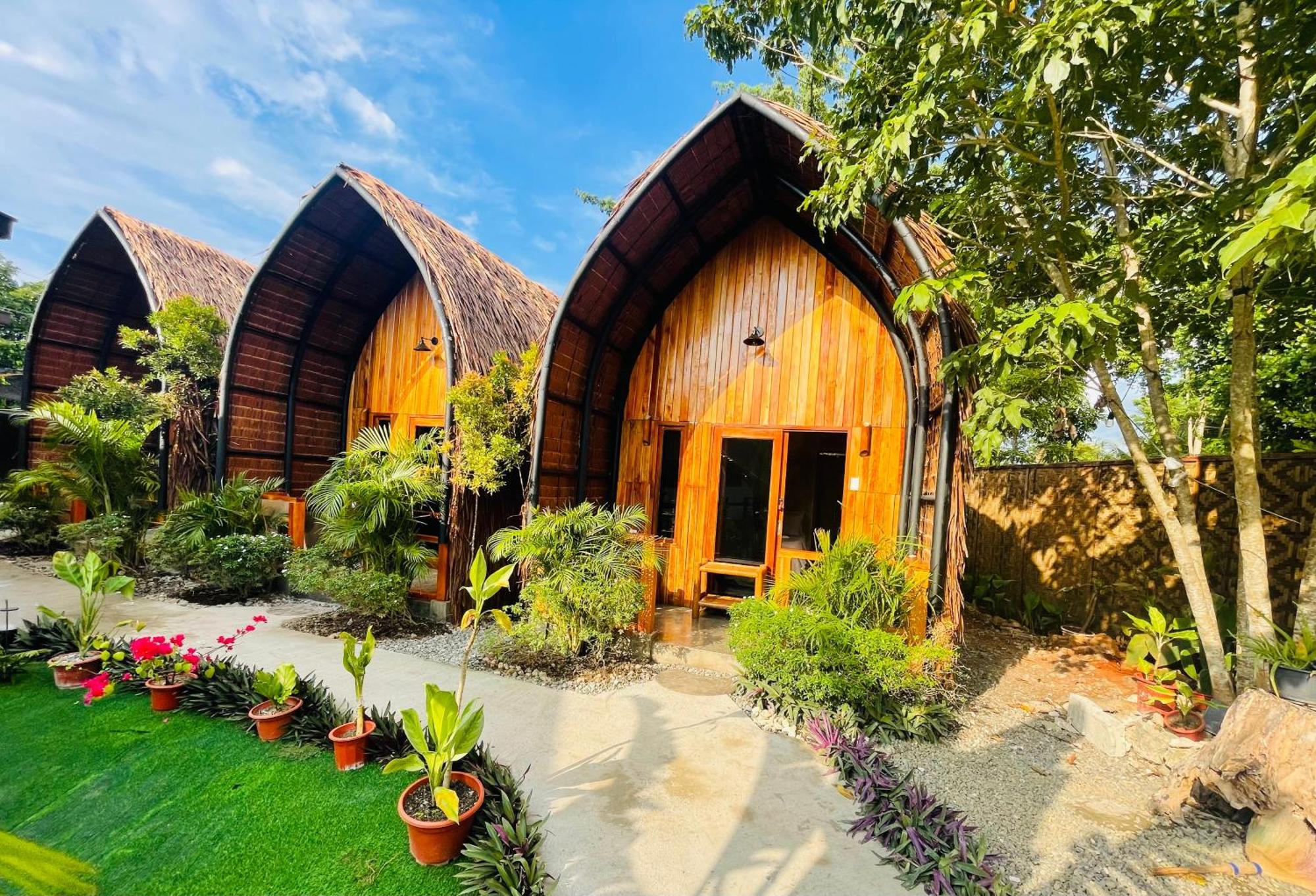 Maayong Hostel (Adults Only) Moalboal Zewnętrze zdjęcie